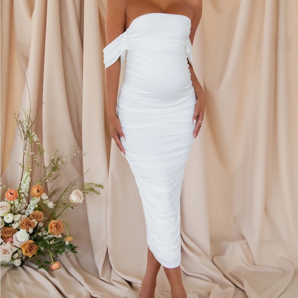 BRAND NEW! With tags. Gorgeous off the shoulder white maternity dress size 8